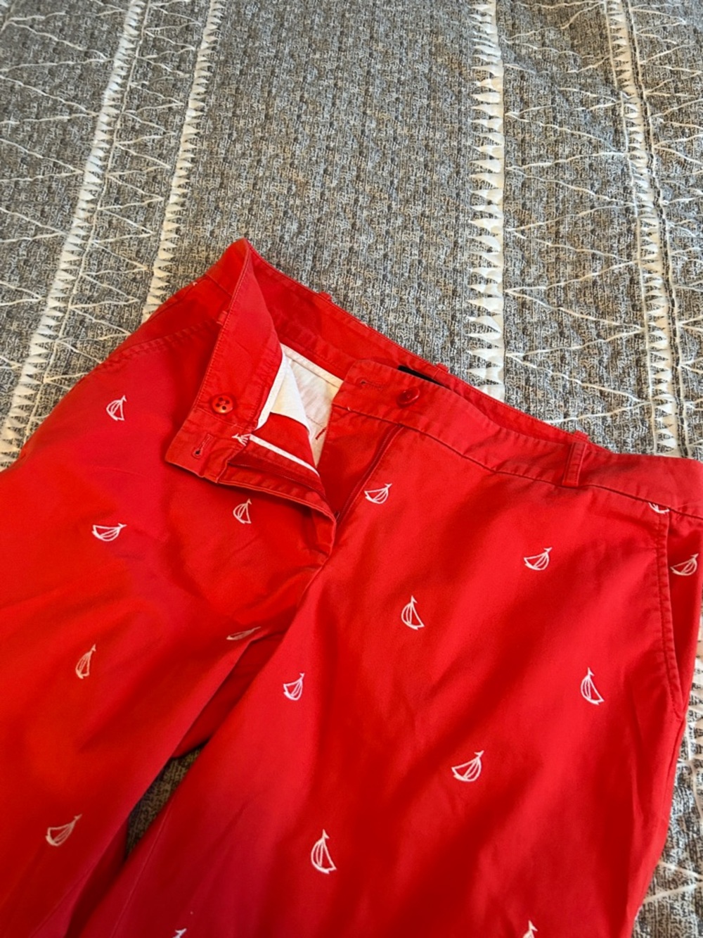 Talbots Red Embroidered Sailboat Bermuda Shorts - Picture 5 of 5